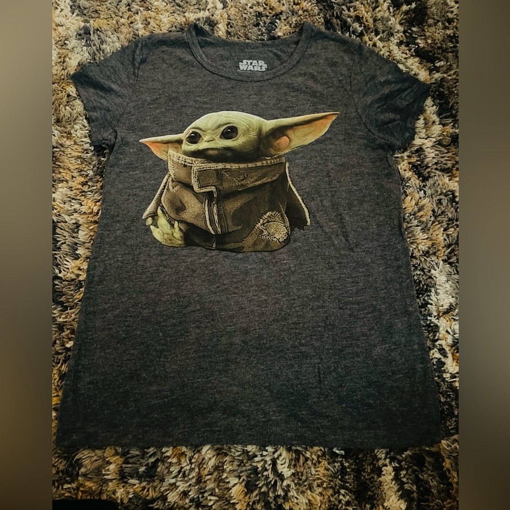 Star Wars Baby Yoda T Shirt Size S